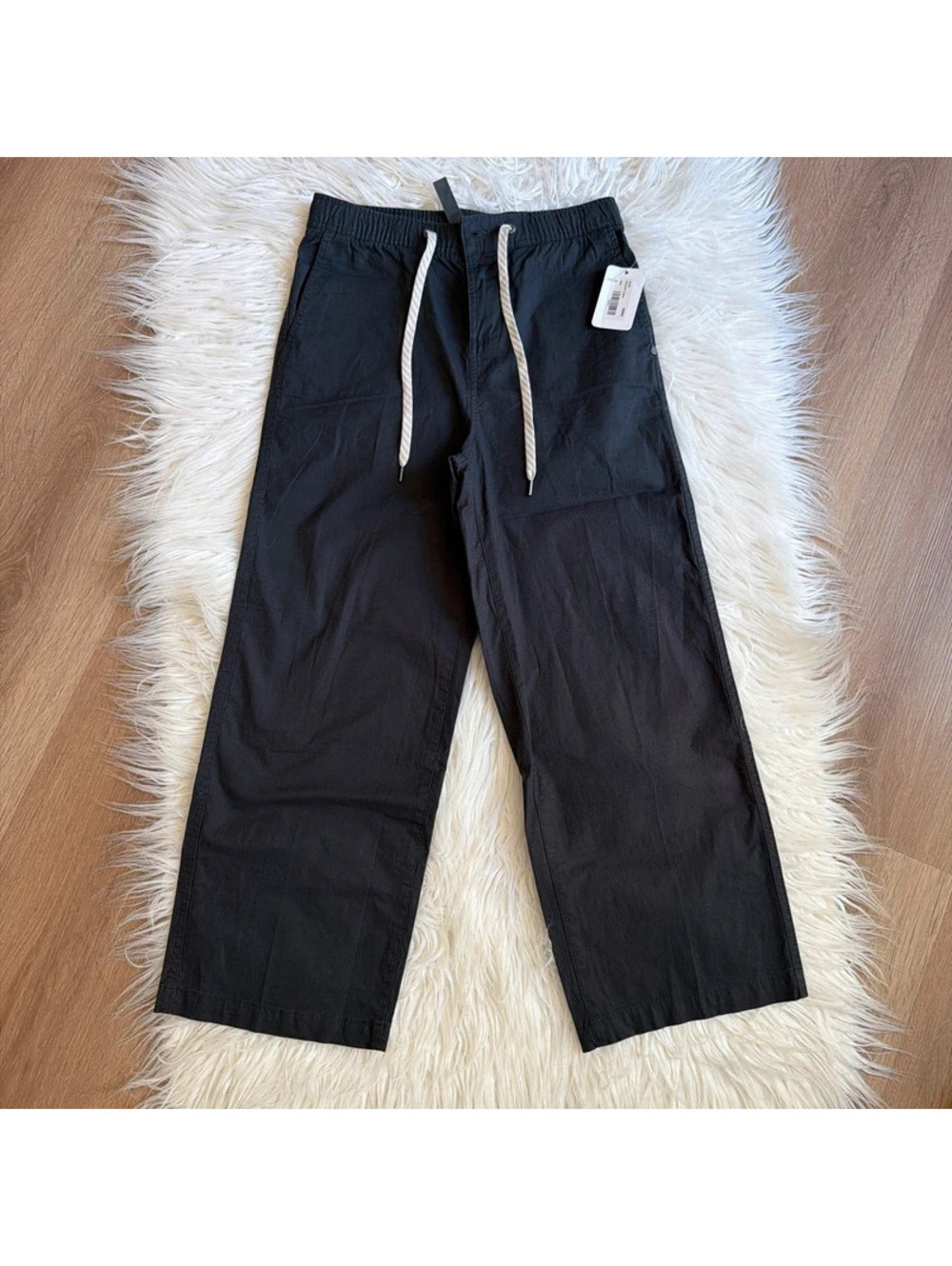 Vuori wide leg trousers with drawstring waist size S inseam 24”